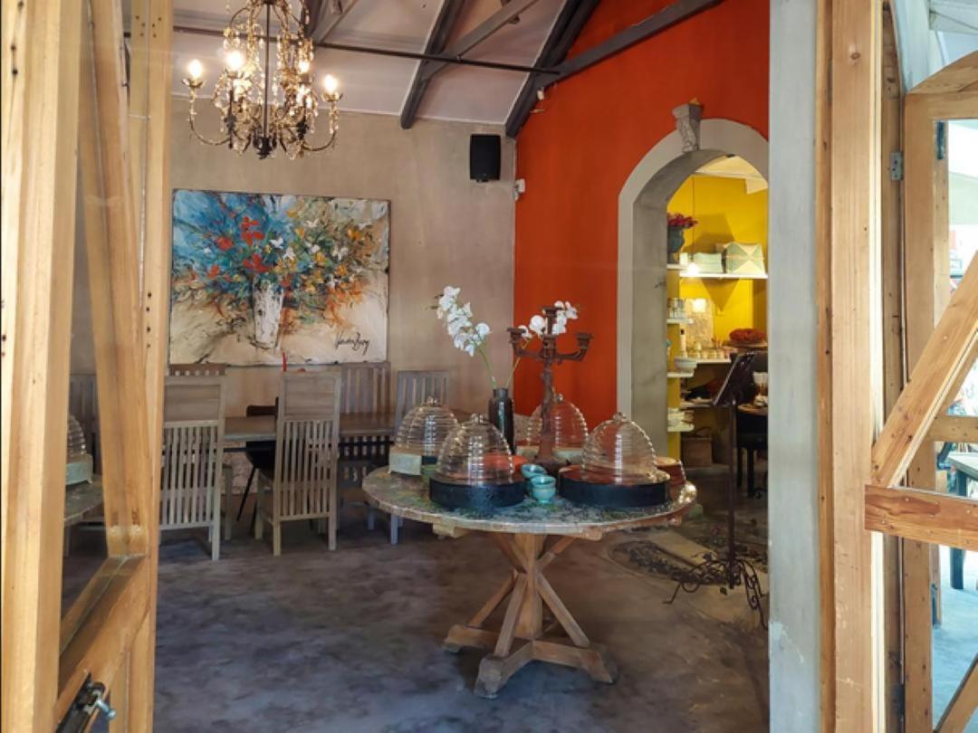 Art And Soul Restaurant, Accommodation, French Bar And Art Gallery Parys Ngoại thất bức ảnh